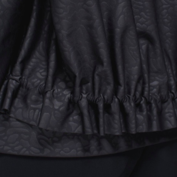 Lululemon Departure Top - Picture 3 of 6